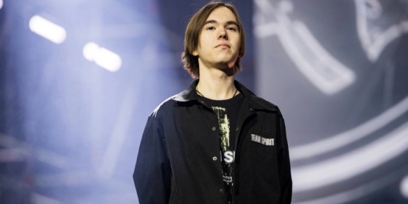 动态版位可 动态版位可