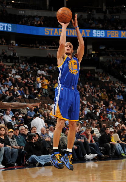 对抗与犯规 对抗与犯规