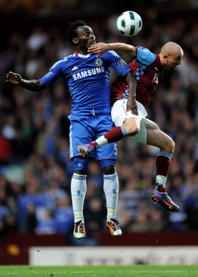 边路防守薄 边路防守薄